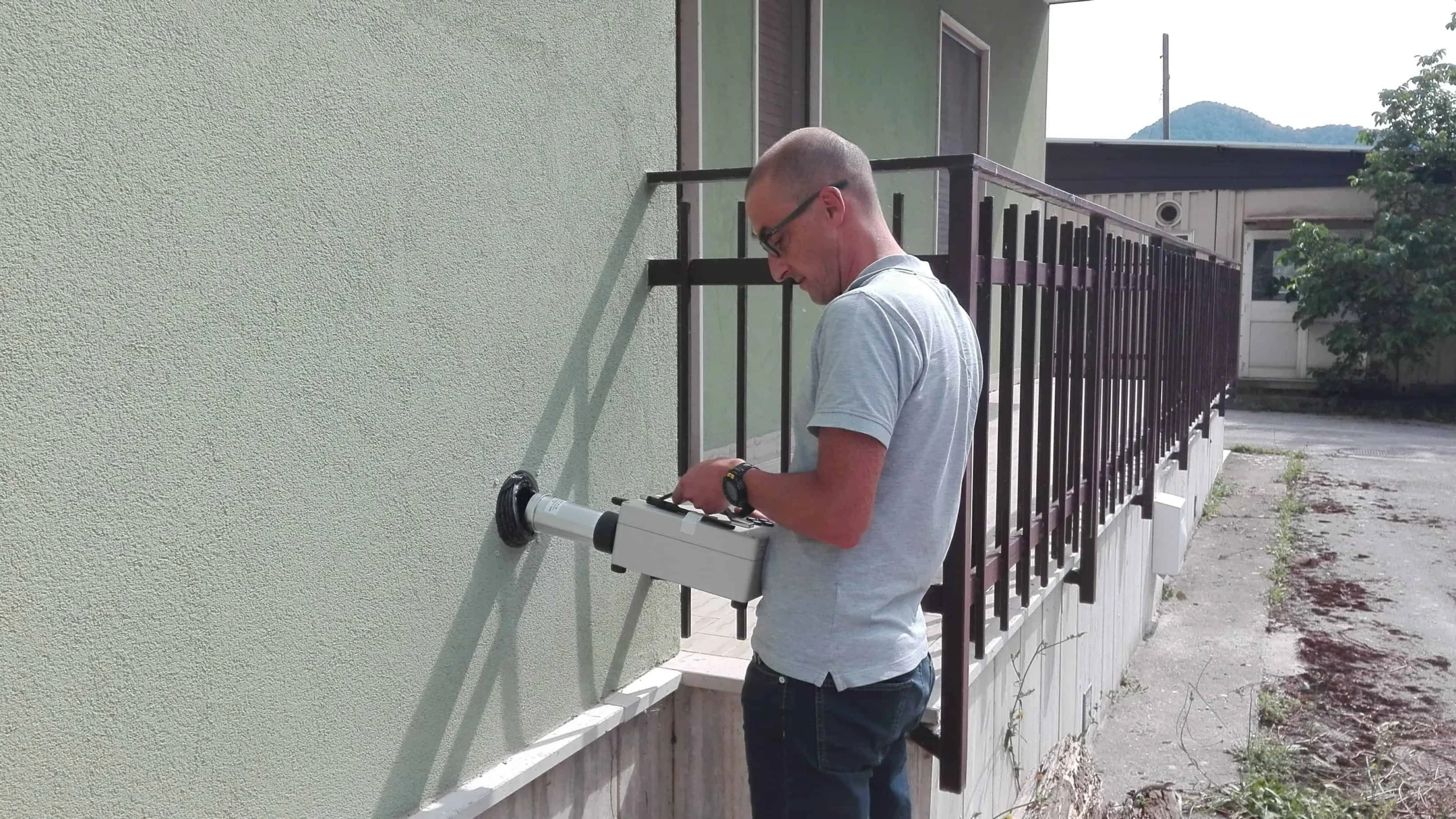 Professional radon gas measurement on forced ventilation duct